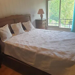  Appartement Location De à Neylis Avec Vue Sur Les Forêts Et Les Champs